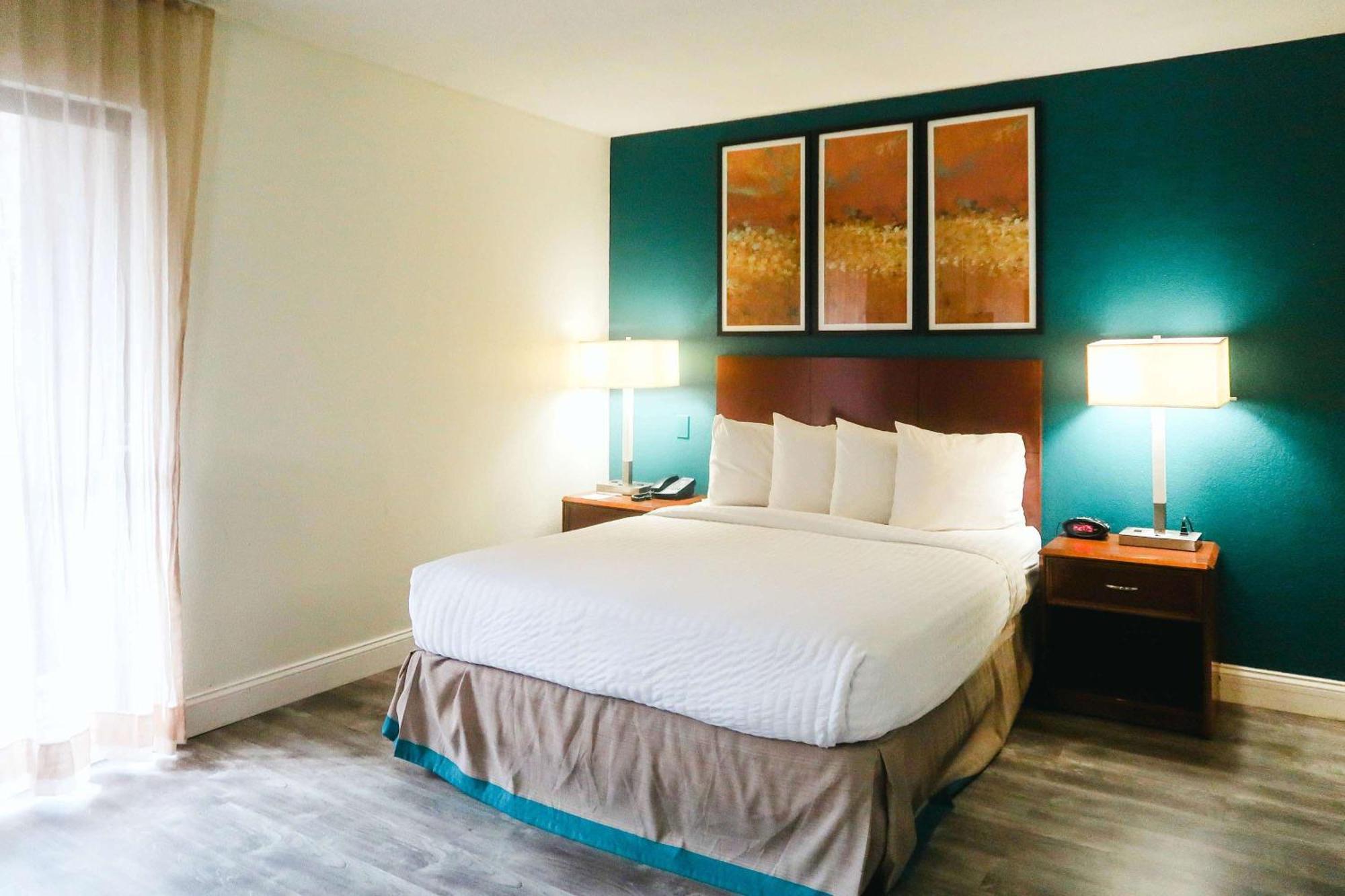 Tysons Corner Suites, A Baymont By Wyndham Vienna Ngoại thất bức ảnh