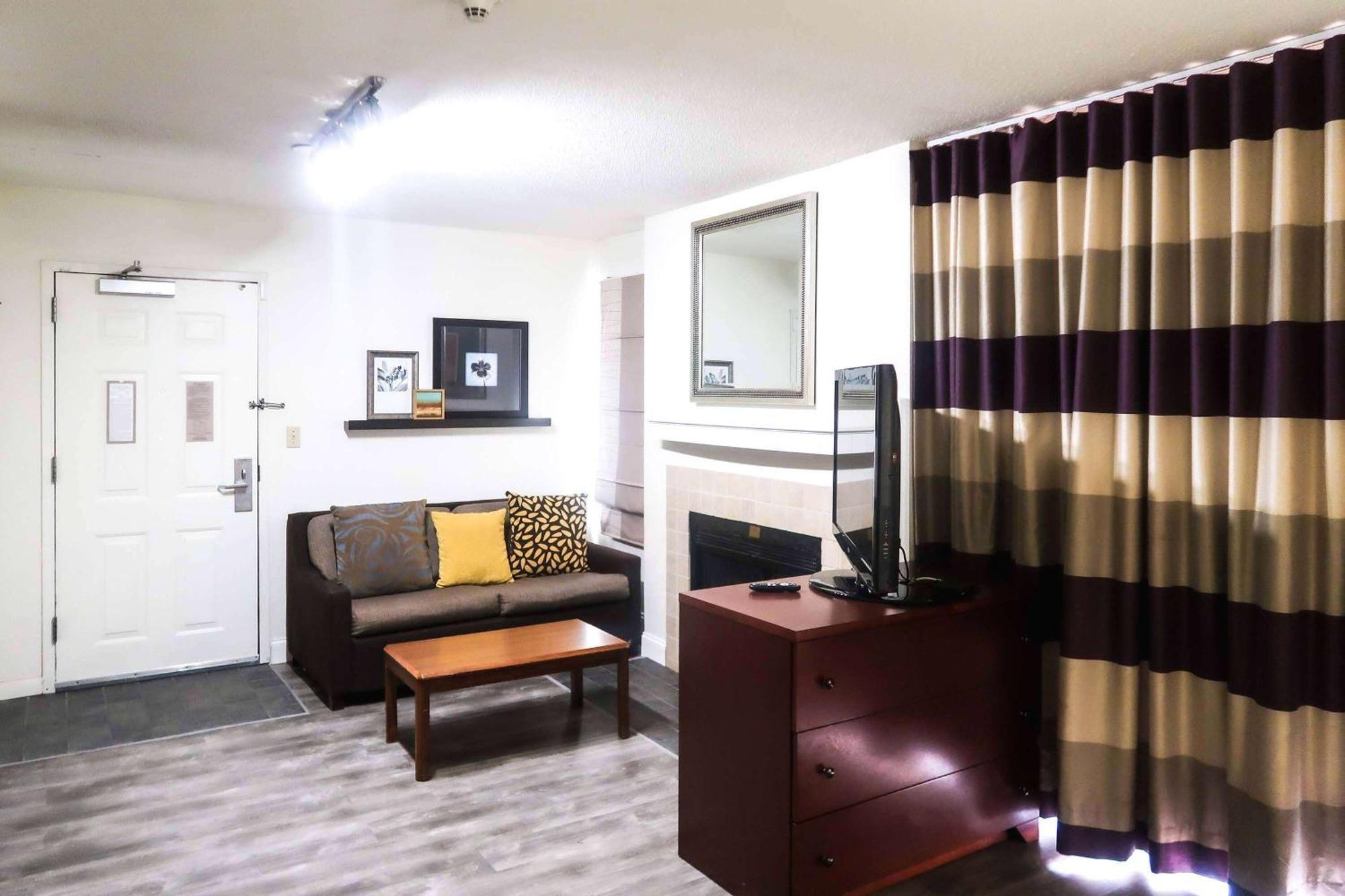 Tysons Corner Suites, A Baymont By Wyndham Vienna Ngoại thất bức ảnh